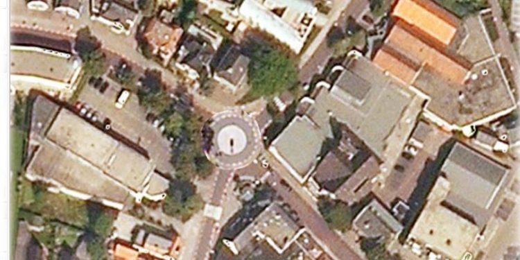 HoltensNieuws.nl Rotonde Dorpsstraat Rotonde Dorpsstraat